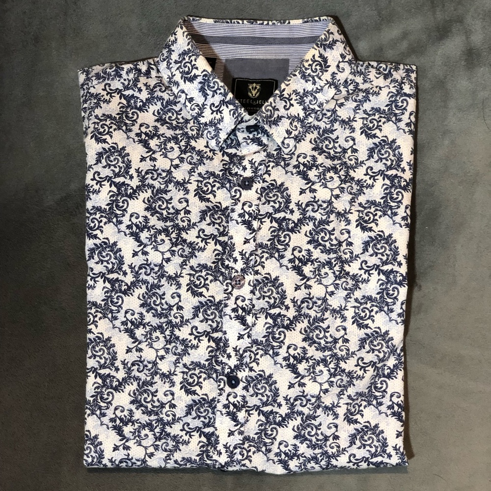 Steel Jelly button shirt -white with blue floral print